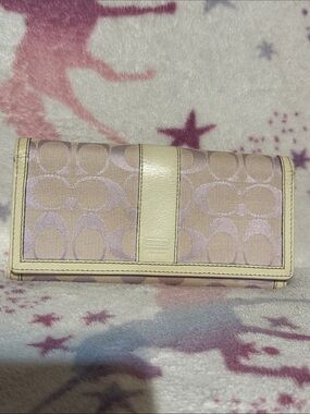 Coach Levander Signature Continental Wallet with Cream Leather Trim